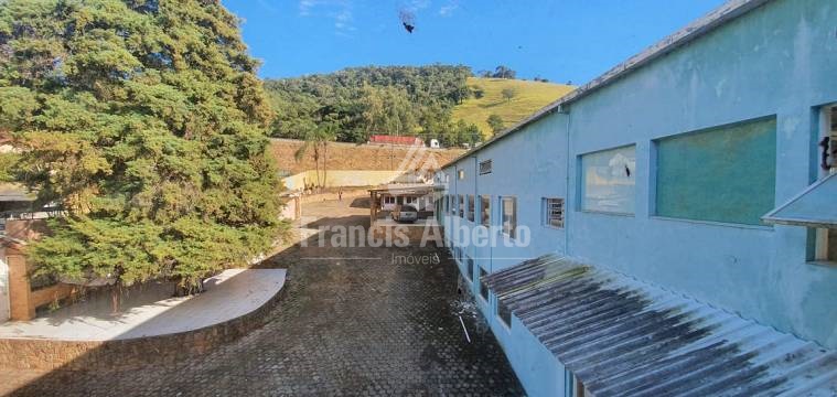 Galpão 2350m² em Camanducaia MG