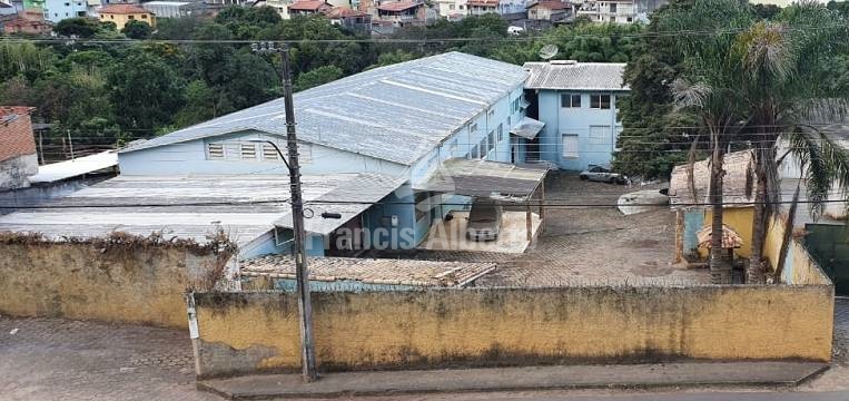 Galpão 2350m² em Camanducaia MG