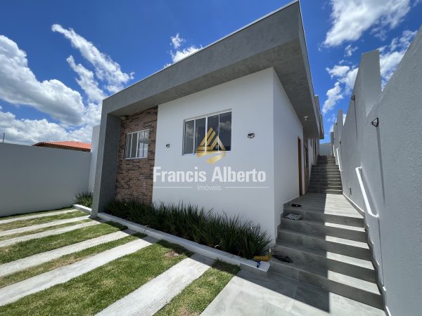 Casa 2 Dormitórios condomínio em Extrema MG