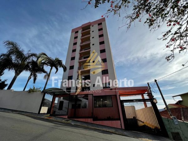 APARTAMENTO CENTRO DE EXTREMA MG 3 DORMITÓRIOS SENDO 1 SUÍTE