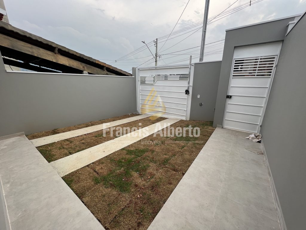 Casa 3 dormitórios sendo 1 Suíte em Extrema MG